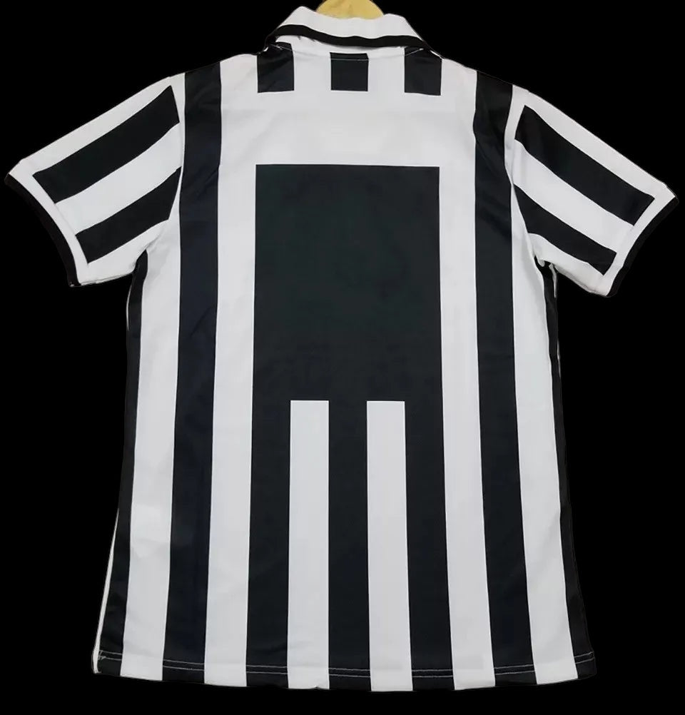 Juventus 1995-1997 Home Kit