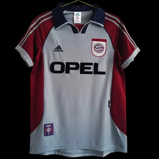 Bayern Munich 1998-1999 Away Kit