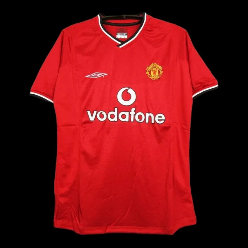 Manchester United 2000-2002 Home Kit